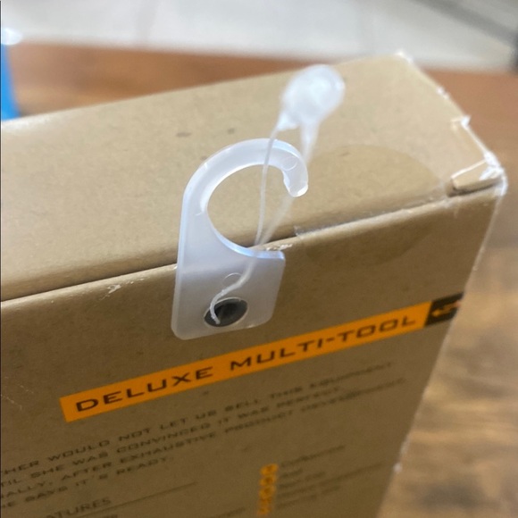 Columbia Deluxe Multi-Tool - Picture 7 of 8